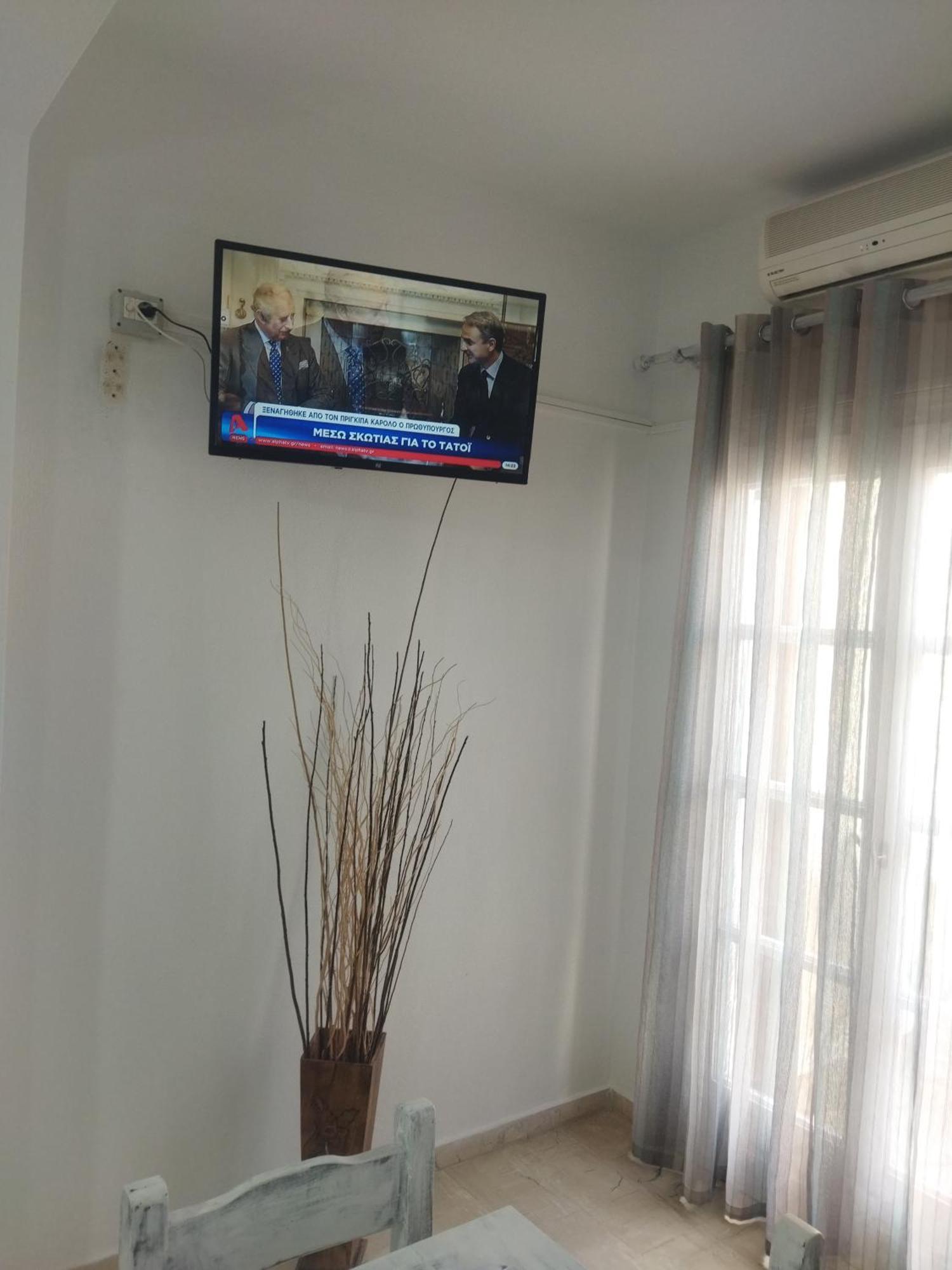 Ira Apartments Kamári Kültér fotó
