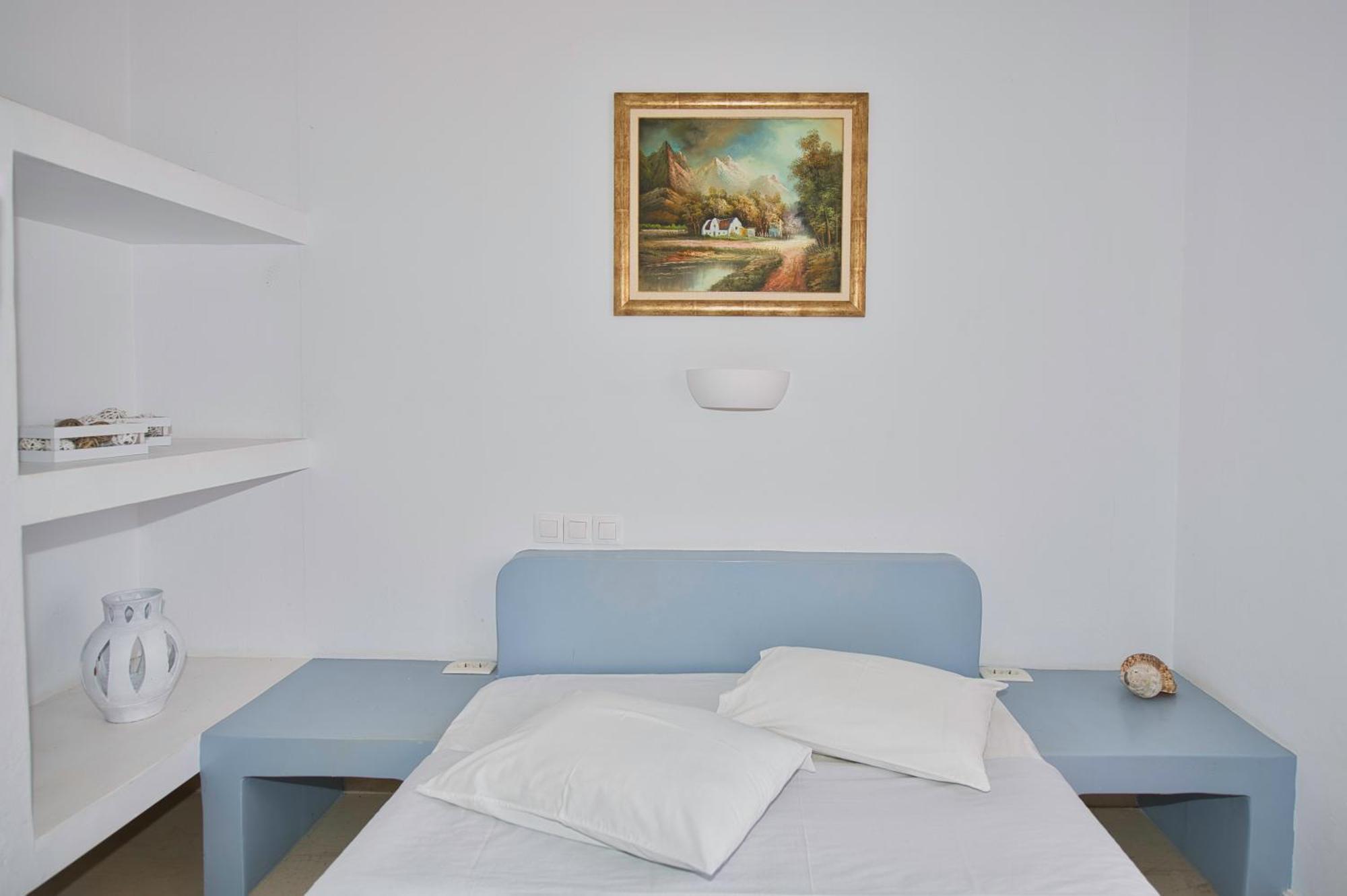 Ira Apartments Kamári Kültér fotó