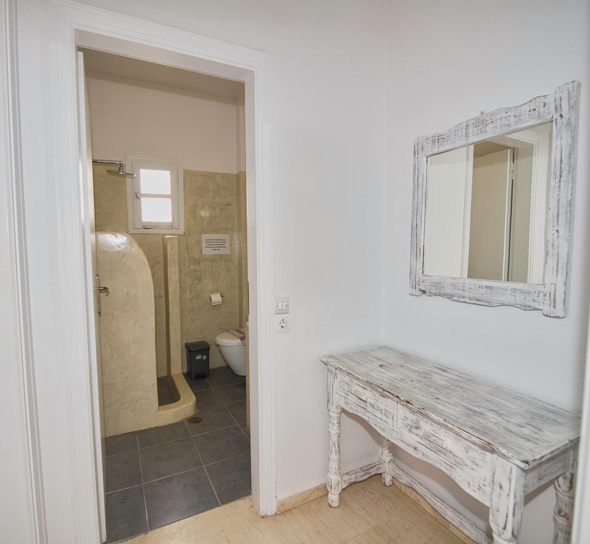 Ira Apartments Kamári Kültér fotó